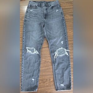 American Eagle Boyfriend Cut Gray Jeans Womens 8 Long Distressed Destroyed